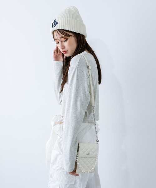 OLIVE des OLIVE（オリーブデオリーブ）の「Aimerianejoie推し入れスマホショルダー　1032200080（ショルダーバッグ・レディース・ブラック/オフホワイト/ピンク/ラベンダー/オレンジ/イエロー/サックスブルー/レッド/ミント・FREE）」の14枚目の写真