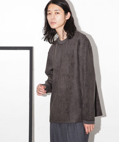 NANO universe（ナノユニバース）の「フェイクスウェードクルーネックプルオーバー（Tシャツ/カットソー・メンズ・グレー系その他4/ブラック/キャメル/チャコール・XL/M/S/L）」の6枚目の写真