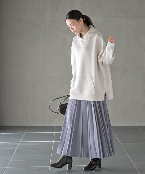 rps（アールピーエス）の「ランダムプリーツスウェードスカート（スカート・レディース・グリーン/モカ/ブラック/マスタード/グレイッシュベージュ/グレー/グレイッシュブルー/チャコールグレー/カーキ/ピンクベージュ/ボルドー・フリー）」の21枚目の写真