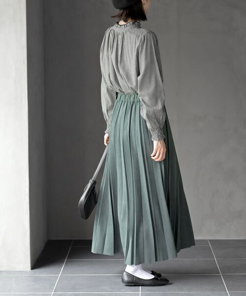 rps（アールピーエス）の「ランダムプリーツスウェードスカート（スカート・レディース・グリーン/モカ/ブラック/マスタード/グレイッシュベージュ/グレー/グレイッシュブルー/チャコールグレー/カーキ/ピンクベージュ/ボルドー・フリー）」の19枚目の写真