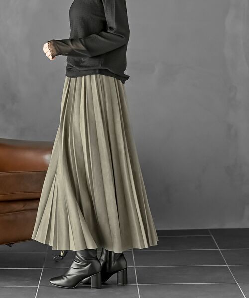 rps(アールピーエス)の「ランダムプリーツスウェードスカート(スカート・レディース・グリーン/モカ/ブラック/マスタード/グレイッシュベージュ/グレー/グレイッシュブルー/チャコールグレー/カーキ/ピンクベージュ/ボルドー・フリー)」の14枚目の写真