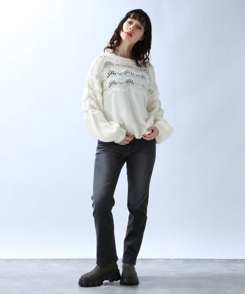 JEANASIS(ジーナシス)の「オープンワークキリカエプルオーバー/986529(ニット/セーター・レディース・オフホワイト/ライトブルー/ブラック・FREE)」の14枚目の写真