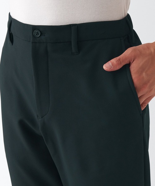 無印良品(ムジルシリョウヒン)の「防風裏起毛ストレッチテーパードパンツ(その他パンツ・メンズ・チャコールグレー/ブラック/ダークグレー/ダークブラウン系・S/XS/XXL/L/M/XL)」の9枚目の写真