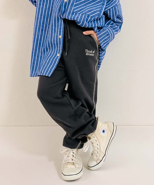 CIAOPANIC TYPY（チャオパニックティピー）の「【KIDS】ワンポイント刺繍カラーステッチスウェットパンツ（スウェットパンツ・キッズ・チャコールグレー/ネイビー/グレー・XXL/XL/L/M/S）」の11枚目の写真