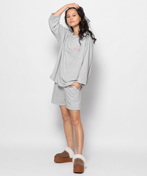 FOREVER 21（フォーエバー トゥエンティーワン）の「【FOREVER 21 x サウナボーイ】コラボ館内着（セットアップ・レディース・シルバー/ブラック・FREE）」の5枚目の写真