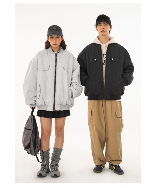 aimoha(アイモハ)の「aimoha outdoor ユニセックス ベーシックカラーオーバーサイズMA-1(MA-1・レディース・ブラック/ライトグレー・MEDIUM/LARGE/X-LARGE)」の12枚目の写真