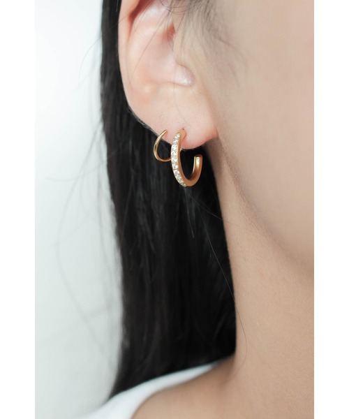 ebine(エビネ)の「Screw Zircon Hoop Pierce(ピアス(両耳用)・レディース・シルバー/ゴールド/ピンクゴールド・FREE)」の19枚目の写真