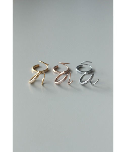 ebine(エビネ)の「Screw Zircon Hoop Pierce(ピアス(両耳用)・レディース・シルバー/ゴールド/ピンクゴールド・FREE)」の6枚目の写真