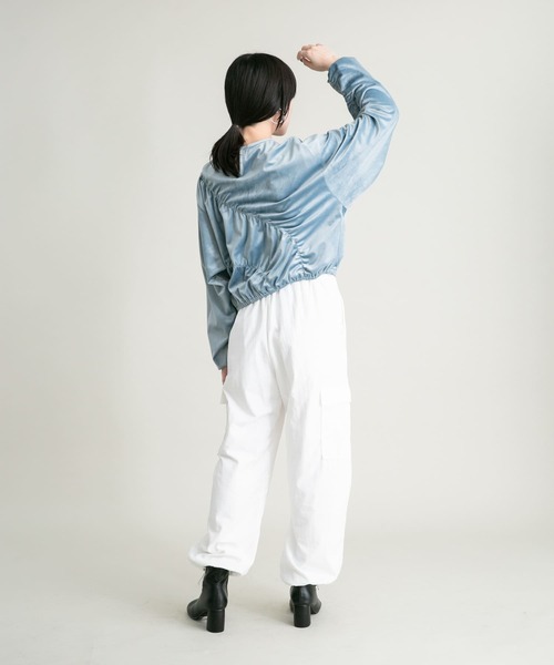 KBF（ケイビーエフ）の「ランダムシャーリングプルオーバー（Tシャツ/カットソー・レディース・チャコールグレー/ライトブルー/アイボリー・ONE）」の12枚目の写真