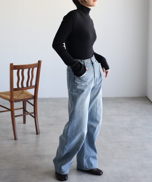 ap retro(アプレトロ)の「【サムホール付き】配色ハイネックニット / リブニット(ニット/セーター・レディース・グリーン/ネイビー/ベージュ/グレー/レッド/ブラック/アイボリー・FREE)」の20枚目の写真