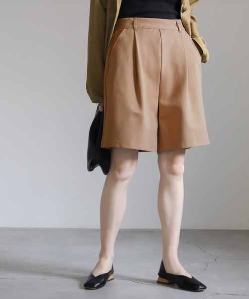 専用★MACHATT 25SS タックハーフパンツ ブラウンサイズ38 タックハーフパンツ（ブラウン） | MACHATT ONLINE STORE