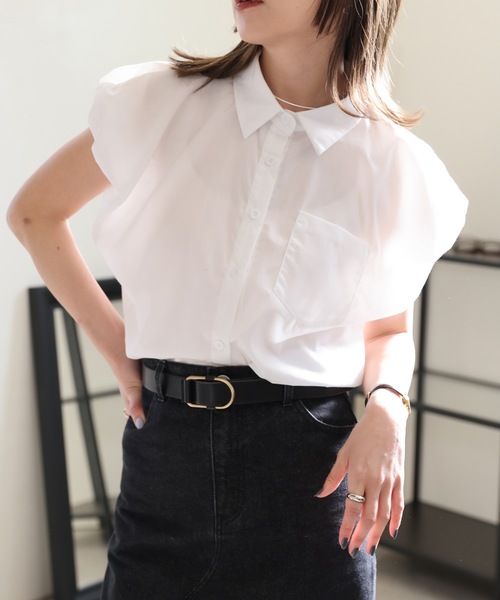 ULEULA（ウルア）の「ショルダーギャザースリーブブラウス/ノースリシャツ（シャツ/ブラウス・レディース・ホワイト/ブラック・FREE）」の7枚目の写真