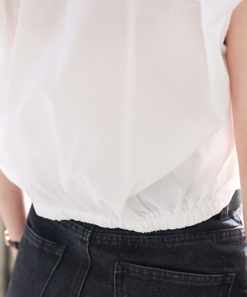 ULEULA（ウルア）の「ショルダーギャザースリーブブラウス/ノースリシャツ（シャツ/ブラウス・レディース・ホワイト/ブラック・FREE）」の21枚目の写真