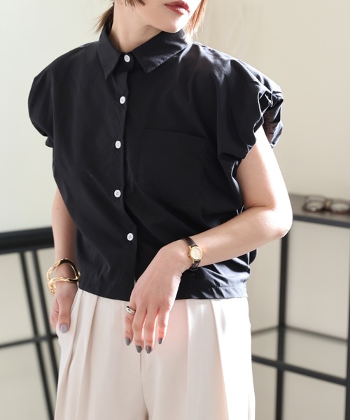 ULEULA（ウルア）の「ショルダーギャザースリーブブラウス/ノースリシャツ（シャツ/ブラウス・レディース・ホワイト/ブラック・FREE）」の17枚目の写真