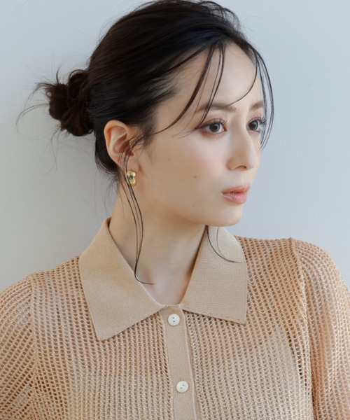 anuans(アニュアンス)の「ボリュームカーブピアス(ピアス(両耳用)・レディース・シルバー/ゴールド・FREE)」の6枚目の写真