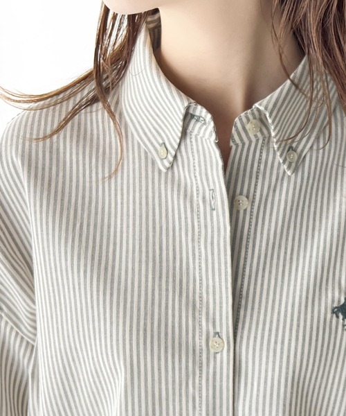 Java（ジャバ）の「《JaVa ジャバコラボ》トラッドテイストをポップにアップデート。胸刺繍ボタンダウンシャツ（シャツ/ブラウス・レディース・ブラック系その他/オフホワイト/ブルー/ベージュ・LARGE/MEDIUM/SMALL/X-LARGE）」の15枚目の写真