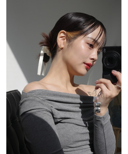 JUMELLE（ジュメロ）の「ribbon laceup pierce（ピアス（両耳用）・レディース・シルバー/ゴールド・FREE）」の20枚目の写真