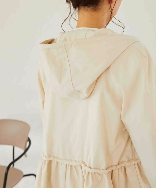 完売品　Myu パール 付き ２段フリルジャケット M y u（ミュー）の「パール付き 2段フリルジャケット（マウンテン