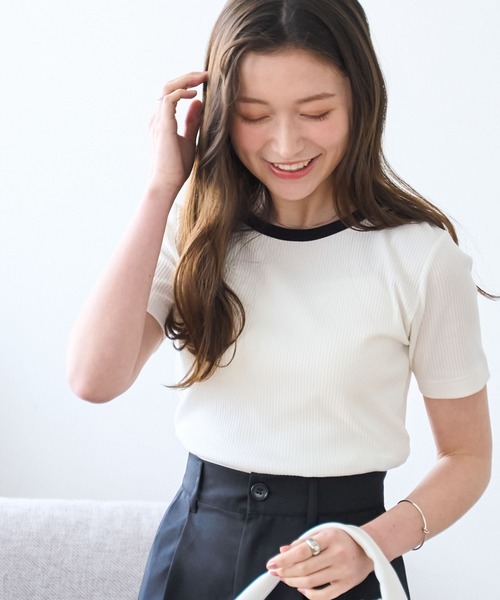 WEGO（ウィゴー）の「WEGO/コンパクトリブT（Tシャツ/カットソー・レディース・ブラック系その他/ブルー/ブラック系その他5/ブラック/ホワイト系その他5/ホワイト系その他/レッド/ホワイト/ライム・LARGE/MEDIUM/SMALL）」の3枚目の写真