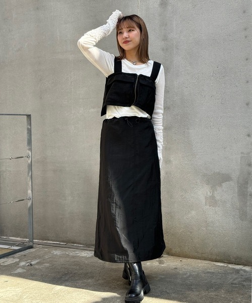 CIAOPANIC(チャオパニック)の「【WEB限定】2WAYナイロンジャンスカ(ジャンパースカート・レディース・イエロー/オフホワイト/ブラック・FREE)」の4枚目の写真