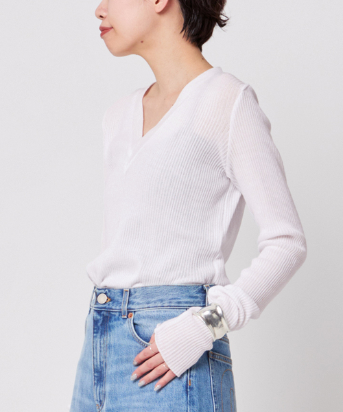 AP STUDIO（エーピーストゥディオ）の「【CAROUSELAMBRA】ルーズロングスリーブVネックティーシャツ（Tシャツ/カットソー・レディース・ホワイト/カーキ/ブラック・FREE）」の6枚目の写真