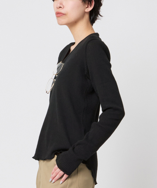 AP STUDIO（エーピーストゥディオ）の「【CAROUSELAMBRA】ルーズロングスリーブVネックティーシャツ（Tシャツ/カットソー・レディース・ホワイト/カーキ/ブラック・FREE）」の22枚目の写真