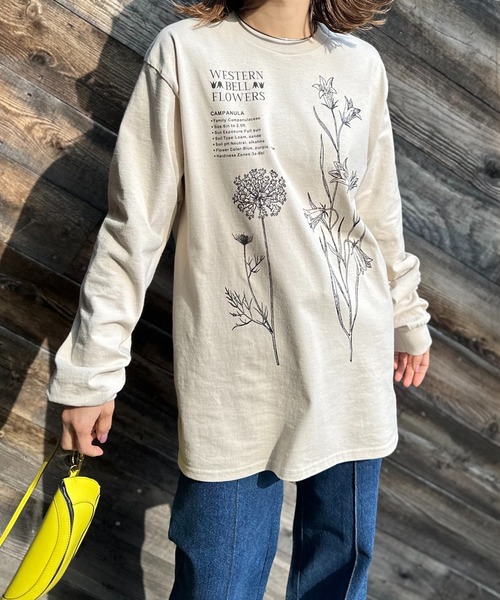 mi via loca(ミヴィアロカ)の「GILDAN ベルフラワーロゴロンT 【PT NO. MVL031 ※2A】(Tシャツ/カットソー・レディース・ベージュ/オフホワイト/ライトブルー・MEDIUM/X-LARGE)」の11枚目の写真