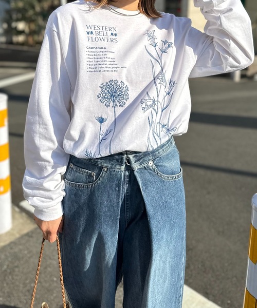 mi via loca(ミヴィアロカ)の「GILDAN ベルフラワーロゴロンT 【PT NO. MVL031 ※2A】(Tシャツ/カットソー・レディース・ベージュ/オフホワイト/ライトブルー・MEDIUM/X-LARGE)」の13枚目の写真