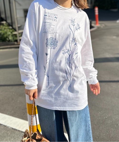 mi via loca(ミヴィアロカ)の「GILDAN ベルフラワーロゴロンT 【PT NO. MVL031 ※2A】(Tシャツ/カットソー・レディース・ベージュ/オフホワイト/ライトブルー・MEDIUM/X-LARGE)」の21枚目の写真