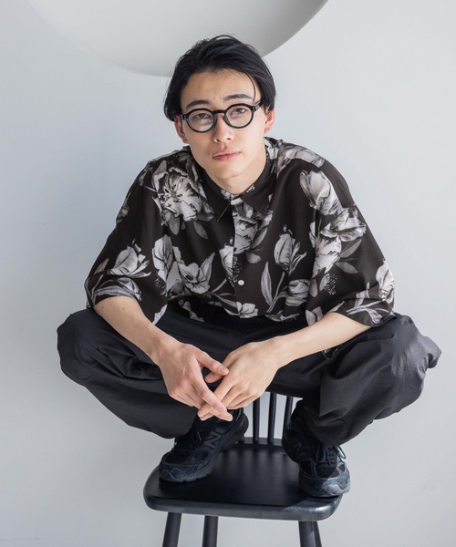 LOWRYS FARM（ローリーズファーム）の「ＮＹＢＧボタニカルシャツＳＳ　113081（シャツ/ブラウス・メンズ・ホワイト/ブラック/ネイビー・MEDIUM/LARGE）」の13枚目の写真