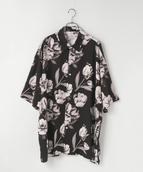 LOWRYS FARM（ローリーズファーム）の「ＮＹＢＧボタニカルシャツＳＳ　113081（シャツ/ブラウス・メンズ・ホワイト/ブラック/ネイビー・MEDIUM/LARGE）」の11枚目の写真