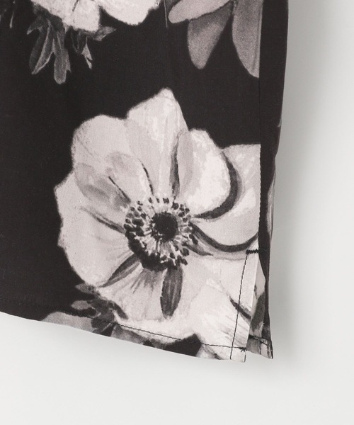 LOWRYS FARM（ローリーズファーム）の「ＮＹＢＧボタニカルシャツＳＳ　113081（シャツ/ブラウス・メンズ・ホワイト/ブラック/ネイビー・MEDIUM/LARGE）」の9枚目の写真