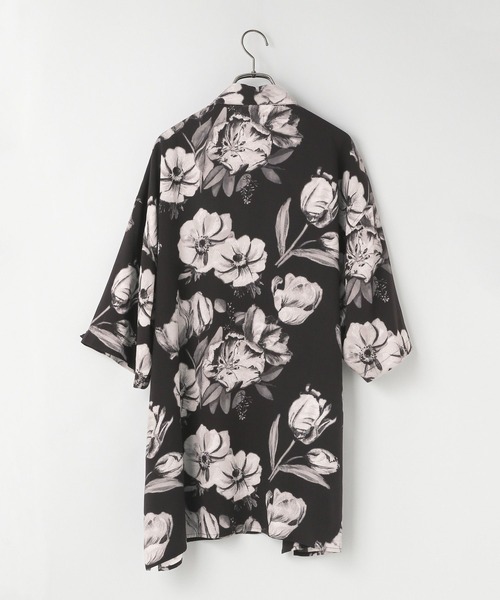 LOWRYS FARM（ローリーズファーム）の「ＮＹＢＧボタニカルシャツＳＳ　113081（シャツ/ブラウス・メンズ・ホワイト/ブラック/ネイビー・MEDIUM/LARGE）」の7枚目の写真