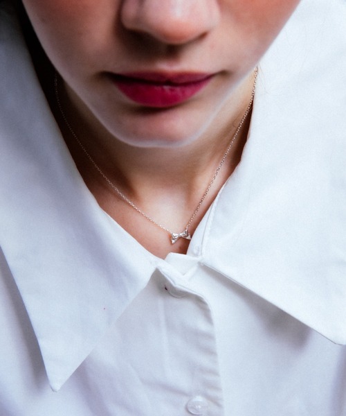 whim(ウィム)の「【NEW】Silver925 classic ribbon necklace(ネックレス・レディース・ゴールド/シルバー・FREE)」の6枚目の写真