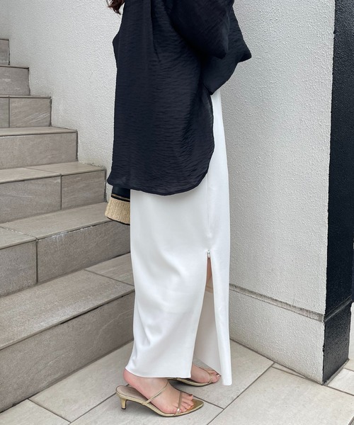 COLLAGE GALLARDAGALANTE（コラージュガリャルダガランテ）の「カットジョーゼットタイトスカート（スカート・レディース・ホワイト/ブラック・0/1）」の3枚目の写真