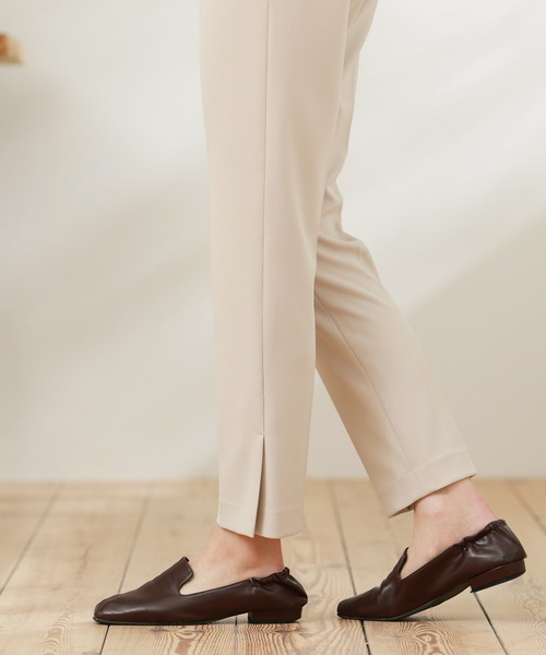 sankyo shokai(サンキョウショウカイ)の「テーパードパンツ ストレッチ ウエストゴム 日本製(スラックス・レディース・ベージュ/ネイビー/ホワイト/ブラック・M/L/LL)」の20枚目の写真