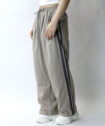 メンズのスラックス（ベージュ系・ライン柄）ファッション通販