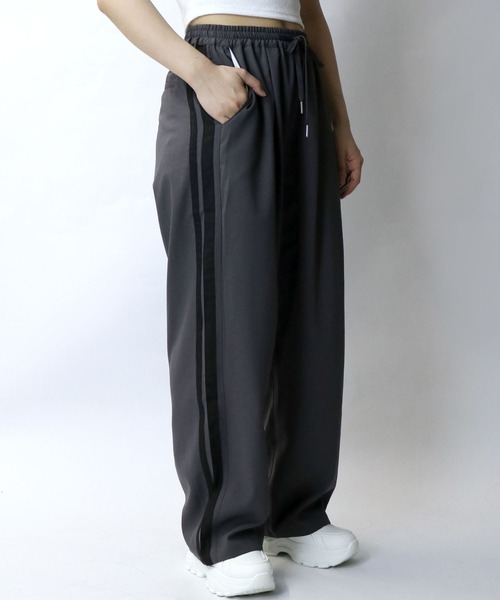 Starting Over（スターティングオーバー）の「linen like side line loose slacks/リネンライク サイドライン ルーズ スラックス（スラックス・メンズ・チャコール/グレイッシュベージュ/ブラック・M/L/XL）」の11枚目の写真