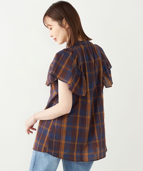 SHIPS Colors（シップス カラーズ）の「SHIPS Colors:〈手洗い可能〉マドラスチェック ラッフルスリーブ シャツ（シャツ/ブラウス・レディース・ネイビー/オレンジ・ONE SIZE）」の10枚目の写真