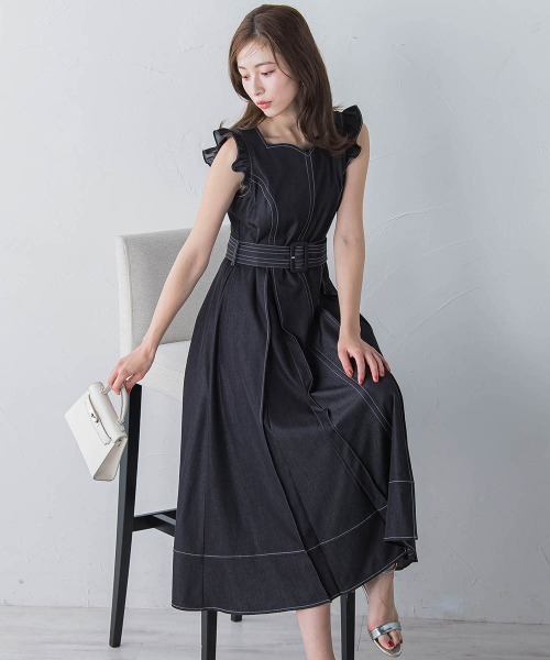 QUEENS COURT(クイーンズコート)の「フリルデニムシャンブレーワンピ≪手洗い可能≫(ワンピース・レディース・ブラック/ネイビー/ホワイト・S/M)」の14枚目の写真