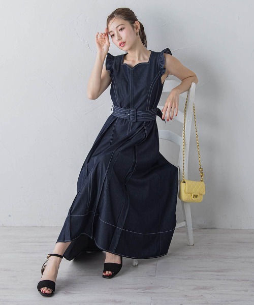 QUEENS COURT(クイーンズコート)の「フリルデニムシャンブレーワンピ≪手洗い可能≫(ワンピース・レディース・ブラック/ネイビー/ホワイト・S/M)」の15枚目の写真