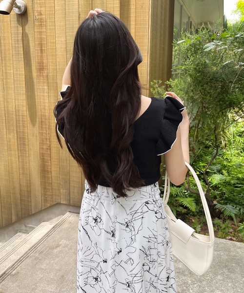 MIIA（ミーア）の「ラッフルフリルニット（ニット/セーター・レディース・パープル/オフホワイト/ブラック・FREE）」の4枚目の写真