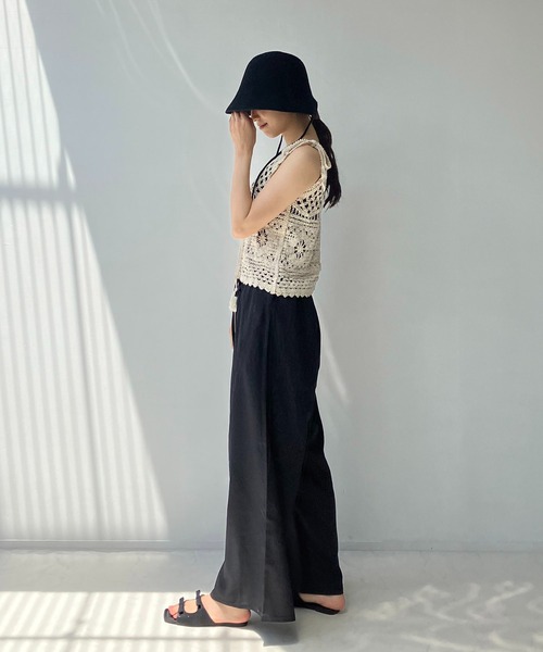 AS KNOW AS plus（アズノゥアズプラス）の「◎かぎ針編みリボンクロシェビスチェ【ZOZOTOWN限定アイテム】（キャミソール・レディース・ベージュ/オフホワイト・FREE）」の21枚目の写真