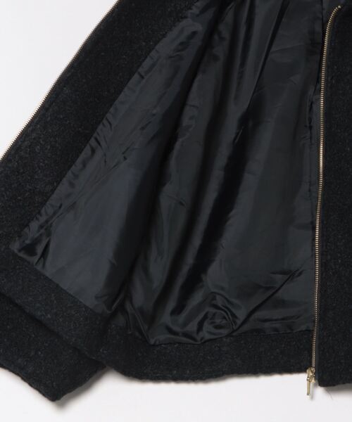 INED CLARO（イネドクラロ）の「フライス編みナッピングブルゾン（ブルゾン・レディース・オフホワイト/グレー/ネイビー・フリー）」の7枚目の写真