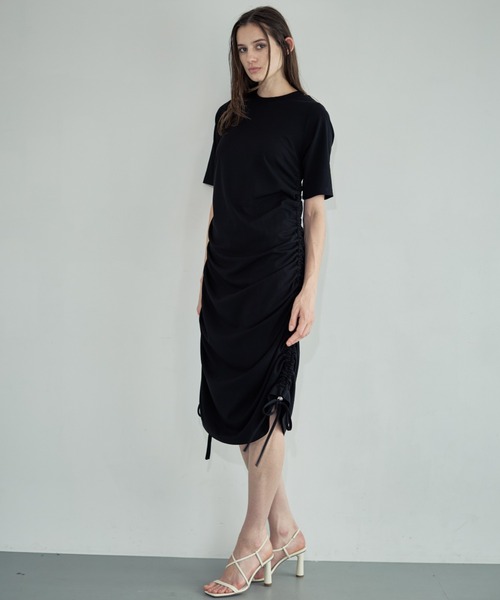 Formeque（フォルミーク）の「【Formeque】シャーリングワンピース（ワンピース・レディース・ブラック/イエロー・FREE）」の2枚目の写真