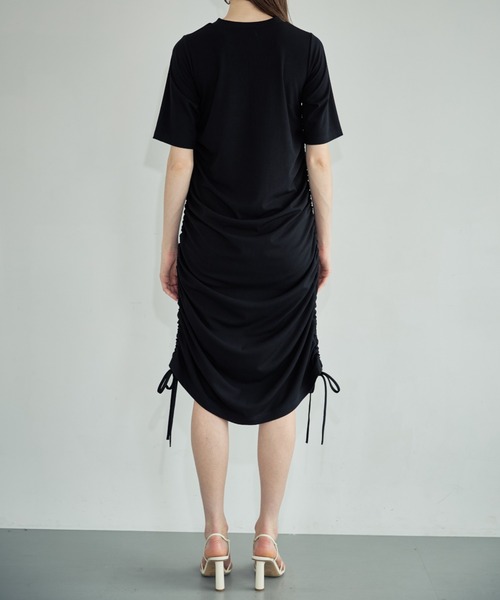 Formeque（フォルミーク）の「【Formeque】シャーリングワンピース（ワンピース・レディース・ブラック/イエロー・FREE）」の8枚目の写真