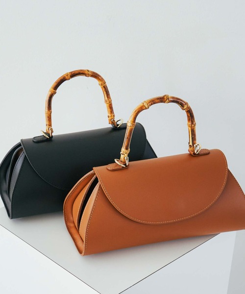 Doux archives(ドゥアルシーヴ)の「【AULENTTI】2wayバンブーハンドルショルダーバッグ(ショルダーバッグ・レディース・ブラウン/ブラック・FREE)」の8枚目の写真