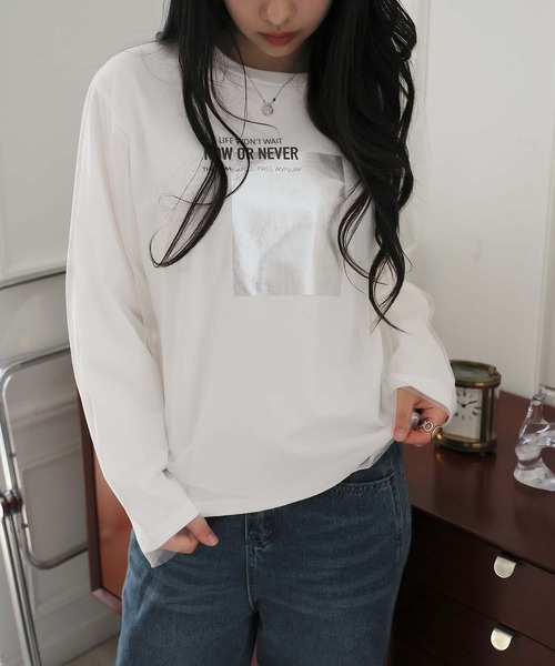 LAFFMO(ラフモ)の「チュール重ね箔ロゴロンT(Tシャツ/カットソー・レディース・ブラック/オフホワイト・F)」の4枚目の写真