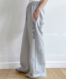 muahmuah | A'GEM/9 × .kom 『muah muah/ムーアムーア』 LOGO STITCH WIDE BANDING PANTS/ロゴステッチワイドバンディングパンツ(その他パンツ)