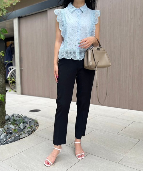 MODE ROBE（モードローブ）の「レースフリルノースリーブブラウス（Tシャツ/カットソー・レディース・ホワイト/ブラック/ブルー・FREE）」の20枚目の写真